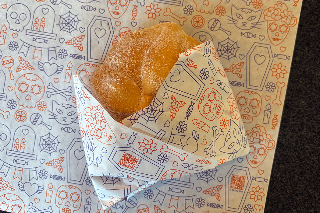 Papel para envolver pan de muerto.