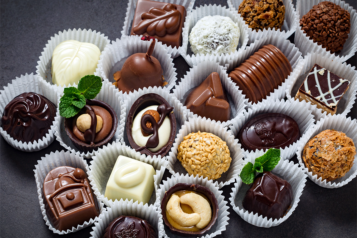 Capacillo 4 blanco para chocolates, trufas o bocadillos